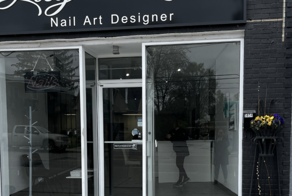 Lily's Nails storefront